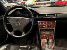 Mercedes-Benz E-Klasse (W124) E 500 full