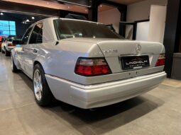 Mercedes-Benz E-Klasse (W124) E 500 full