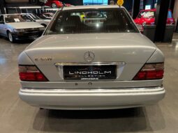Mercedes-Benz E-Klasse (W124) E 500 full