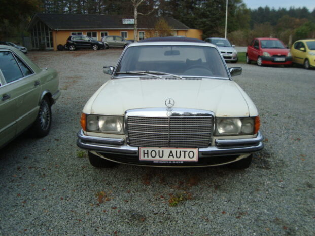Mercedes-Benz 280-450 (W116) 280 SE full
