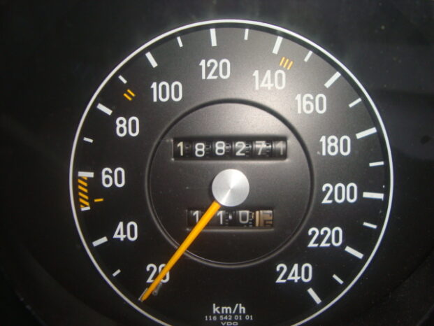 Mercedes-Benz 280-450 (W116) 280 SE full