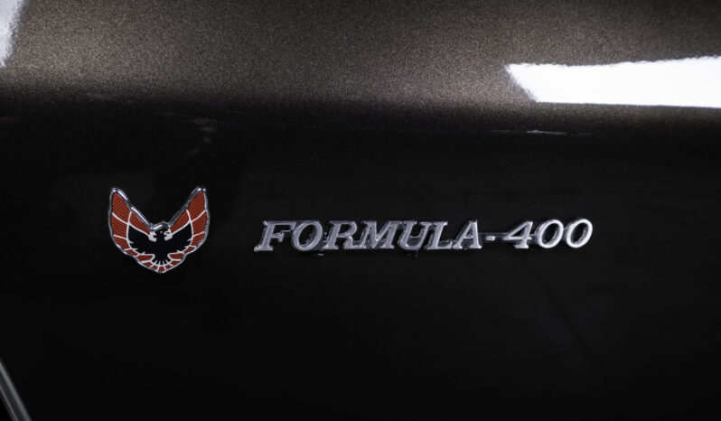 Pontiac Firebird Formula 400 full