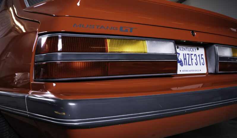 Ford Mustang GT Fastback full