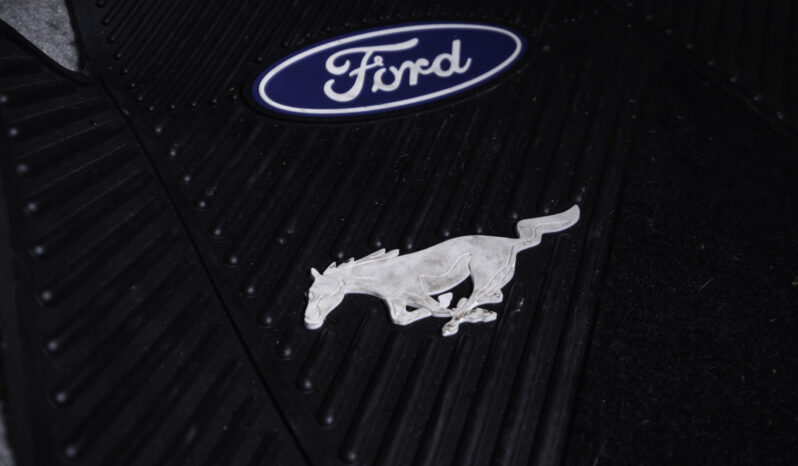 Ford Mustang GT Fastback full