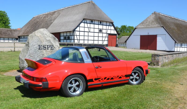 Porsche 911 2.7 Carrera Targa full