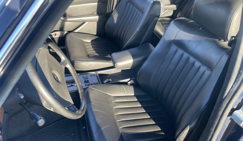 Mercedes-Benz S-Klasse (W126) SE 300 full