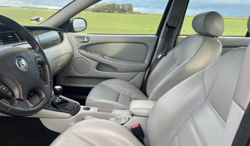 Jaguar X-Type 2,5 V6 4×4 full