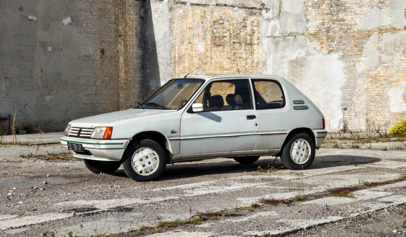 Peugeot 205 1,4 XR Lacoste full