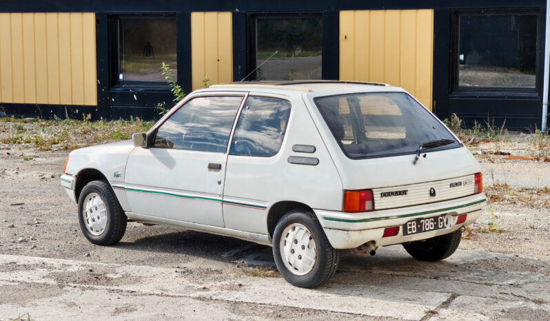 Peugeot 205 1,4 XR Lacoste full