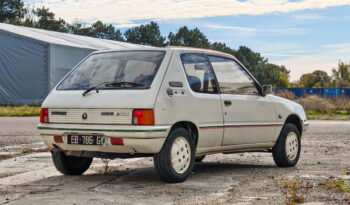Peugeot 205 1,4 XR Lacoste full