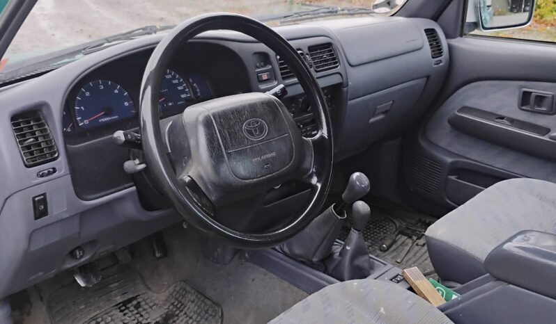 Toyota Øvrige Hilux 2,4d full