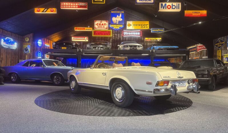 Mercedes-Benz SL (W113) 280sl full