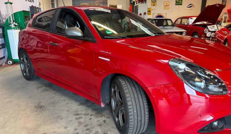 Alfa Romeo Giulietta 1750 Veloce full
