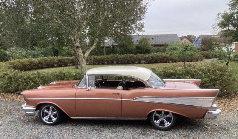 Chevrolet Bel Air Sports Coupe full