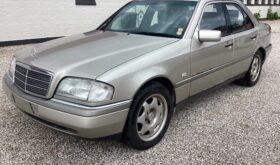 Mercedes-Benz 250-280 CE (W114) 280 C aut.