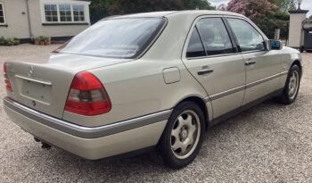 Mercedes-Benz 250-280 CE (W114) 280 C aut. full