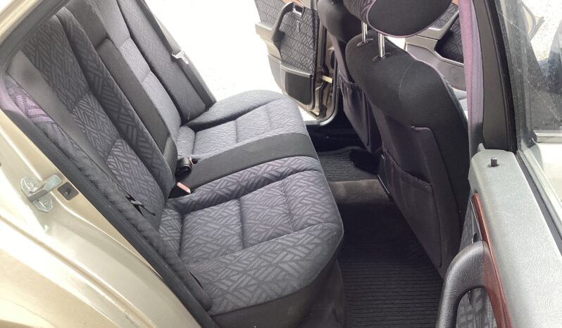 Mercedes-Benz 250-280 CE (W114) 280 C aut. full