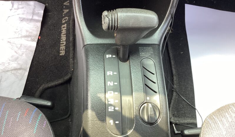 VW Golf 1.8 aut full