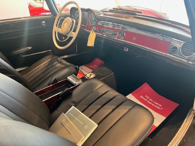 Mercedes-Benz SL (W113) Sl 230 6 cyl. Pegode Cabriolet full