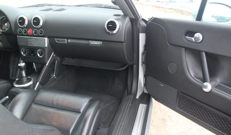 Audi TT 1,8 Turbo 225 quattro full