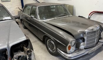 Mercedes-Benz S-Klasse (W108/109) 300SEL 3.5 V8 full