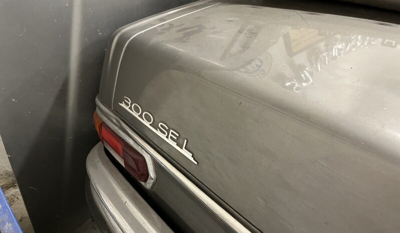 Mercedes-Benz S-Klasse (W108/109) 300SEL 3.5 V8 full