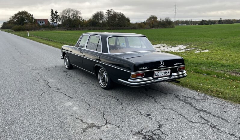 Mercedes-Benz S-Klasse (W108/109) 300SEL full