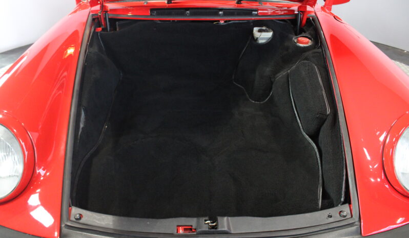 Porsche 911 930 3,2 Carrera Targa full