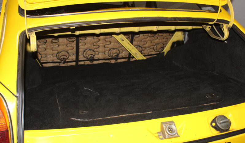 VW 1600 Type 3 Fastback full