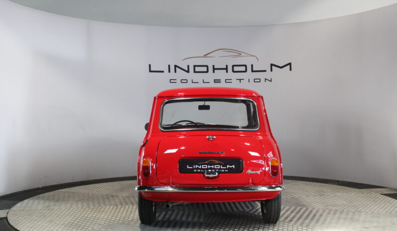 Mini Mini Masccot 850 full