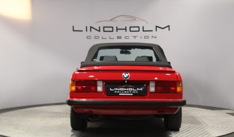 BMW 3-serie E30 320i Cabriolet full