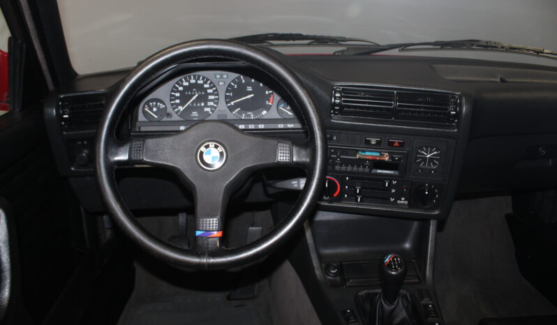 BMW 3-serie E30 320i Cabriolet full