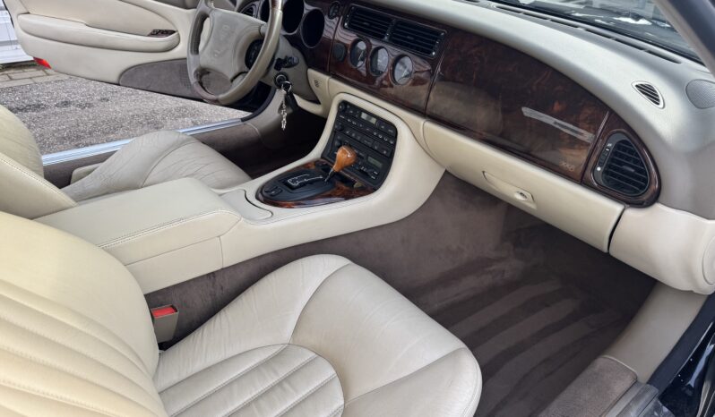 Jaguar XK8 4,0 Convertible aut full