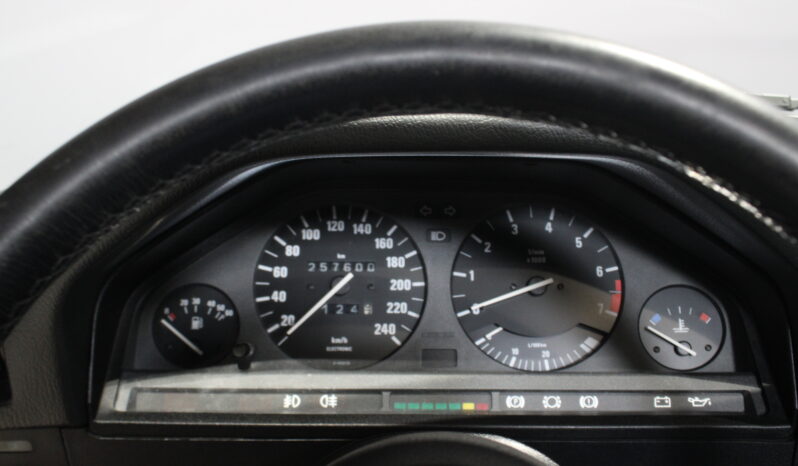 BMW 3-serie E30 320i Cabriolet full