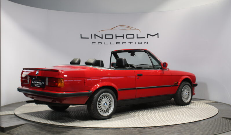 BMW 3-serie E30 320i Cabriolet full