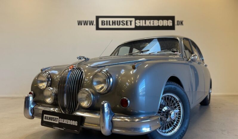 Jaguar Mk II 3,4 Saloon 4d full