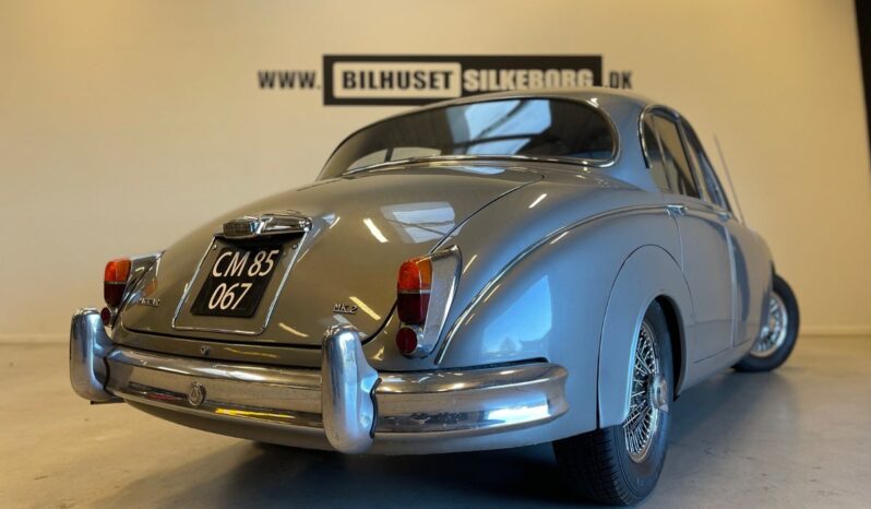 Jaguar Mk II 3,4 Saloon 4d full