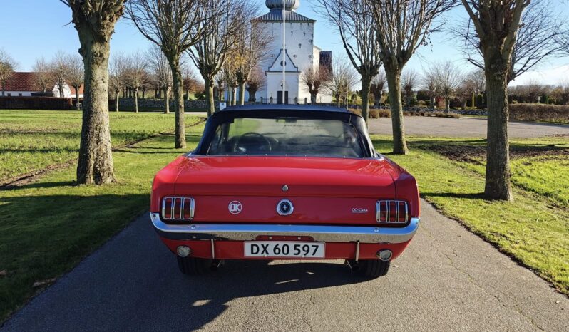 Ford Mustang V8 4,7 Convertible full