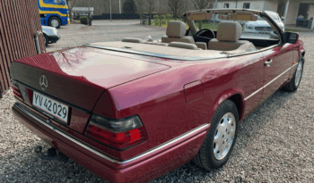 Mercedes-Benz E-Klasse (W124) E200 2,0 Cabriolet full
