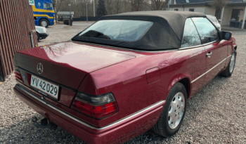 Mercedes-Benz E-Klasse (W124) E200 2,0 Cabriolet full