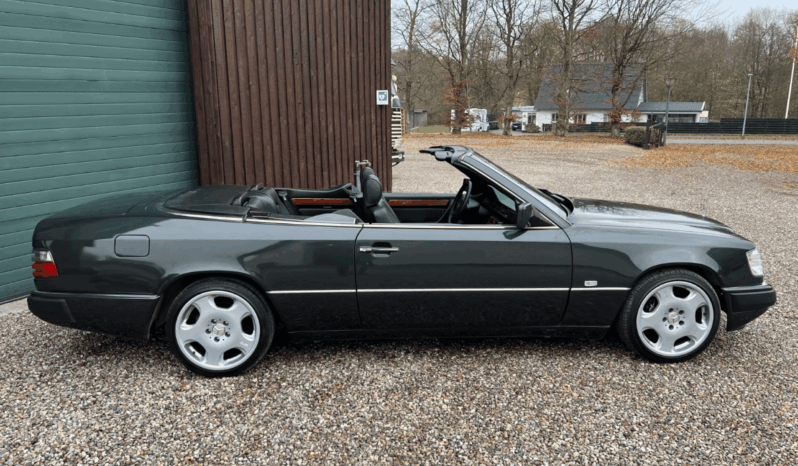 Mercedes-Benz E-Klasse (W124) 300 CE 3,0 Cabriolet Sportline aut. full