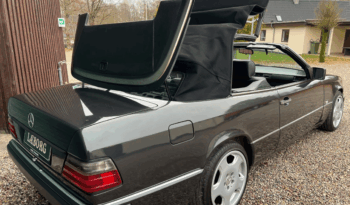 Mercedes-Benz E-Klasse (W124) 300 CE 3,0 Cabriolet Sportline aut. full