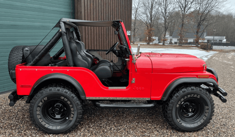 Jeep CJ-5 5,9 4X4 full