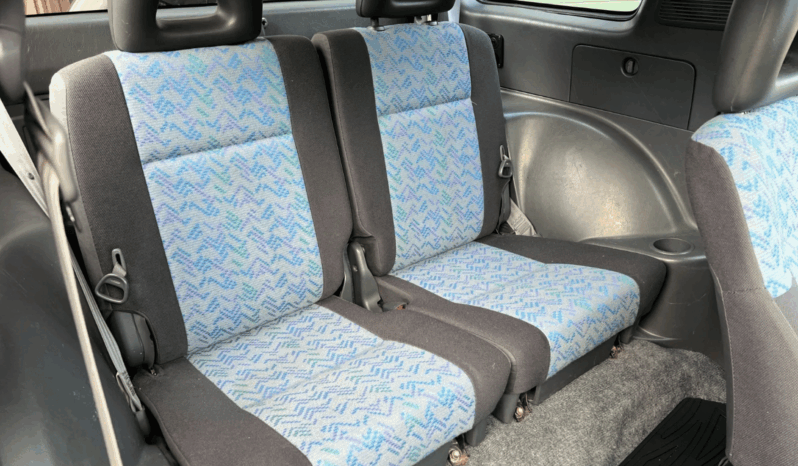 Toyota RAV4 2,0 4×4 full