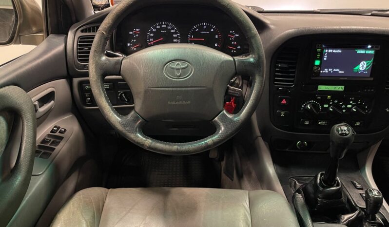 Toyota Landcruiser 4,2 TD 4×4 LE 5d full