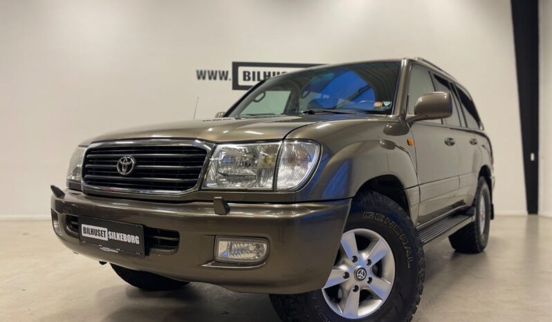 Toyota Landcruiser 4,2 TD 4×4 LE 5d full