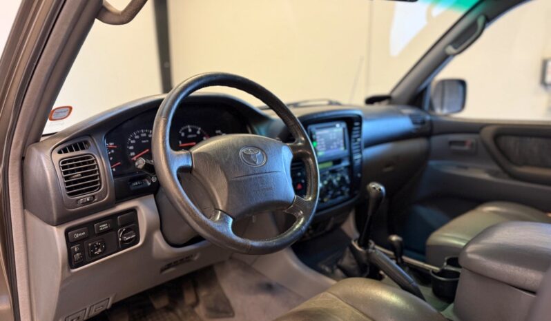 Toyota Landcruiser 4,2 TD 4×4 LE 5d full