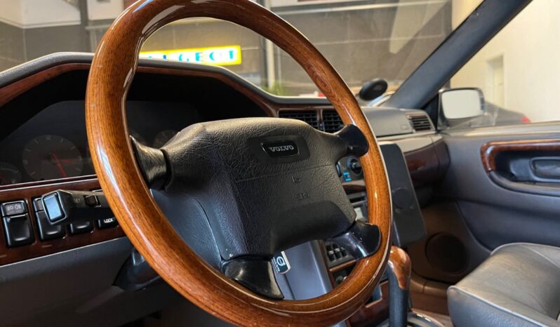 Volvo 900-Serie 960 2,5 E 4d full
