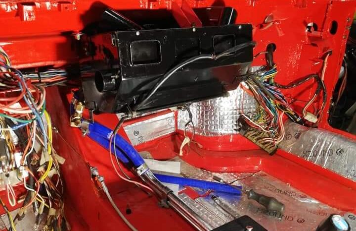 De Tomaso Pantera Pushbutton full