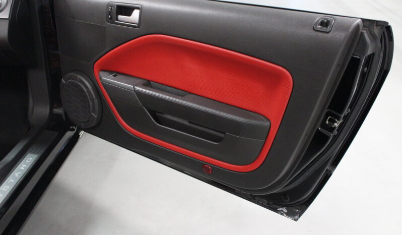 Ford Mustang GT 4.6L full